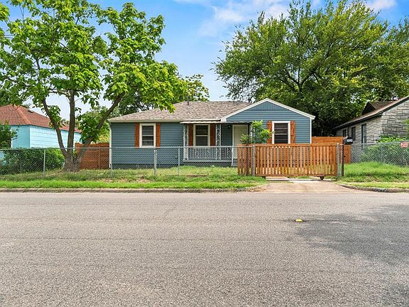 3rd image of 3024 W Clarendon Dr
