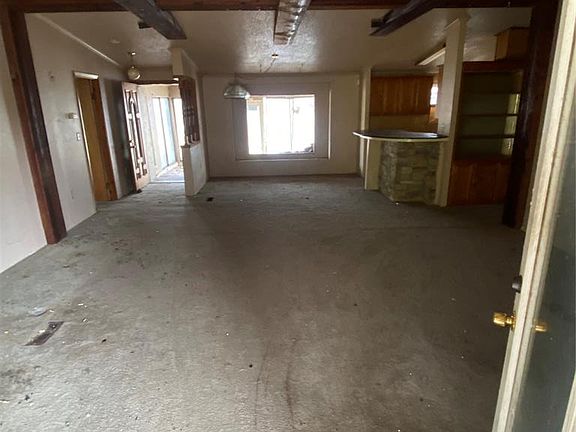 3rd image of 1701 Breezeway Hts
