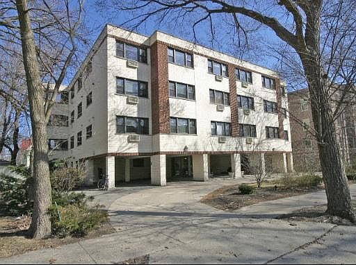 1st image of 815 W Reba Pl #303