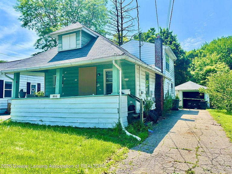 Listing photo 3