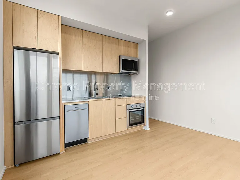 7480 N Delaware Ave #303 — Photo 1