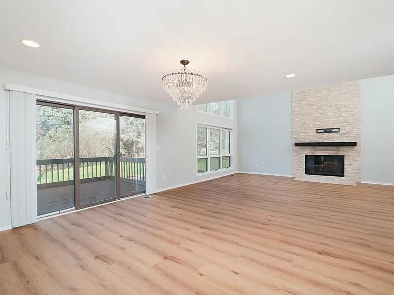 1083 N Livernois Rd — Photo 47