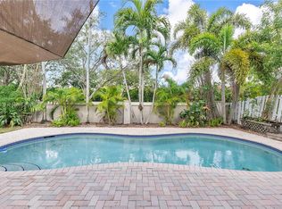 4945 SW 34th Ter, Fort Lauderdale, FL 33312