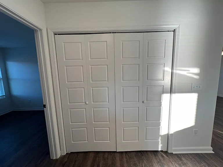 608 Short Leaf Ln — Photo 16