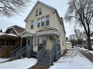 937-939 W Maple, Milwaukee, WI 53204