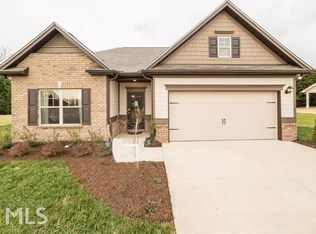 7895 Gracen Dr, Gainesville, GA 30506