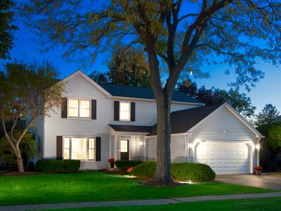 733 Edelweiss Dr, Lake Zurich, IL, 60047