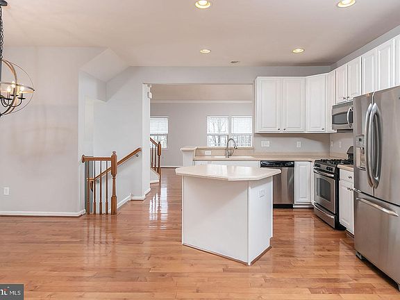 5th image of 202 Ironwood Dr #202