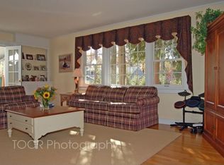 190 N Spruce St, Ramsey, NJ 07446