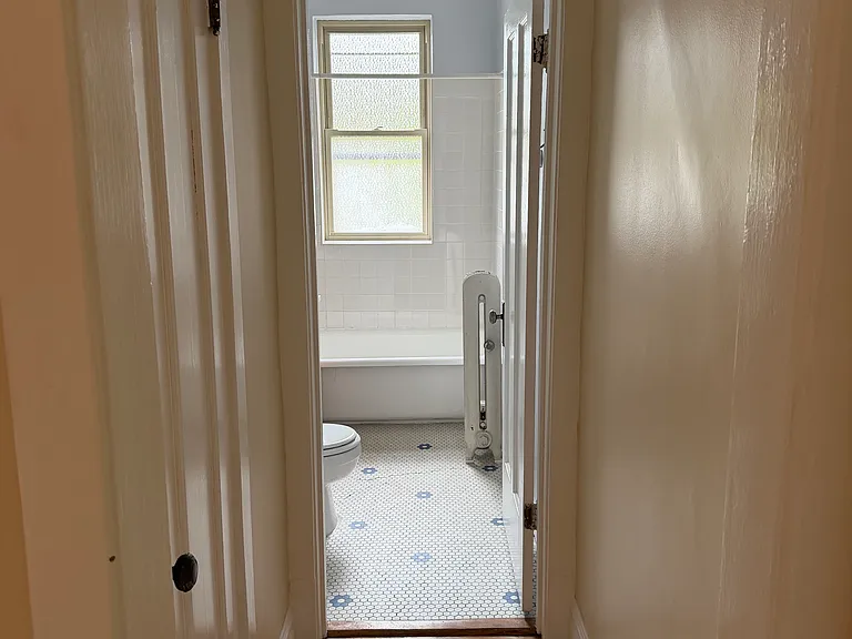 4459 N Troy St #2 — Photo 11