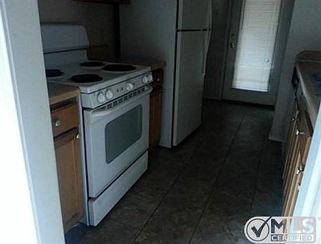 5th image of 710 Woodland Ct