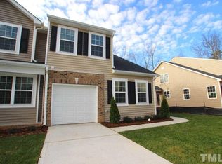 110 Florians Dr, Holly Springs, NC 27540