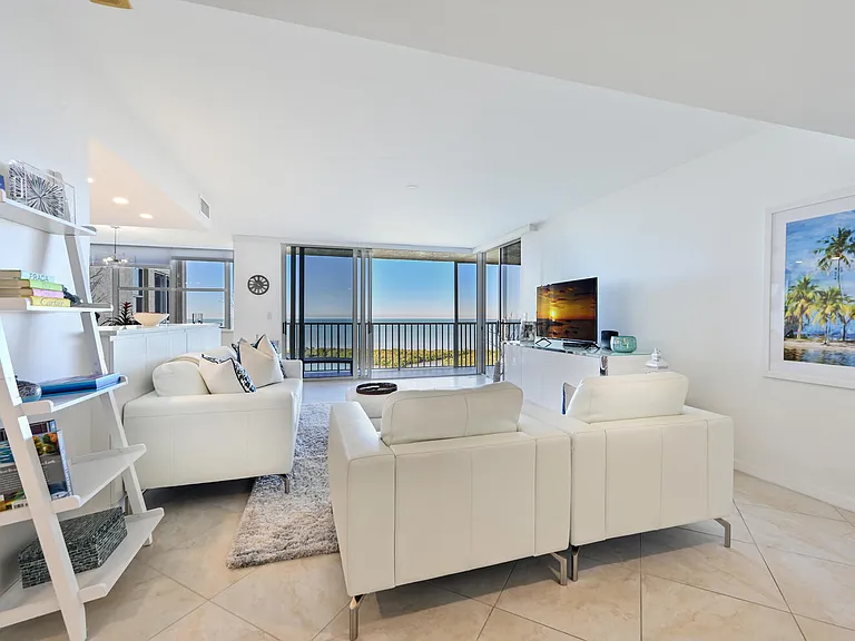 5550 Heron Point Dr #1903 — Photo 4