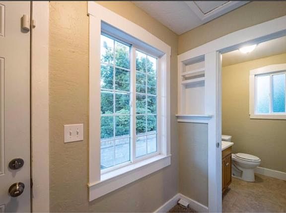 Entry way