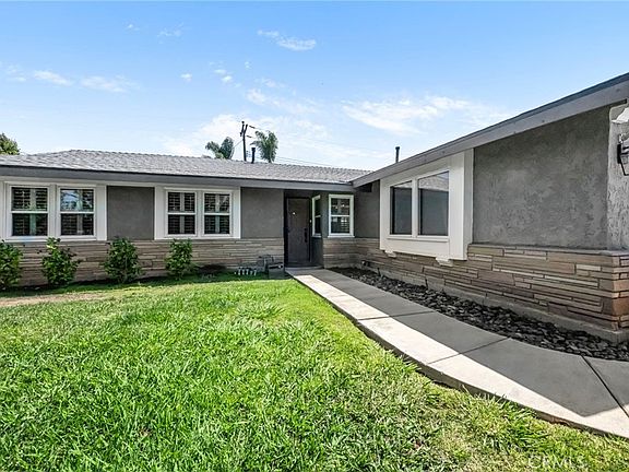 2nd image of 5972 Meadowlark Dr