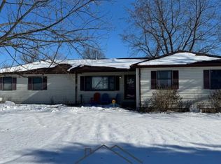 6233 Willow Grove Rd, Centerville, IN 47330