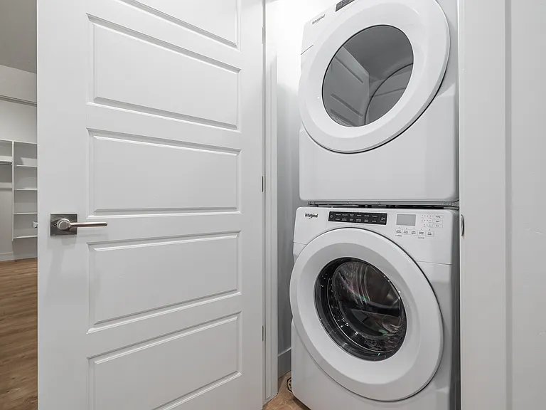 The-Citizen- Washer:Dryer