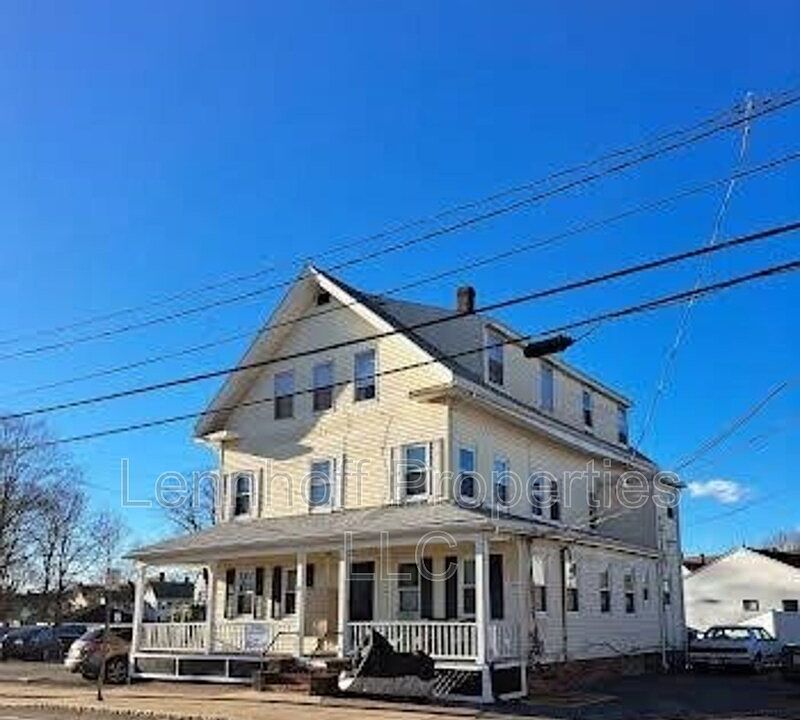 1st image of 25 Pond St #R6