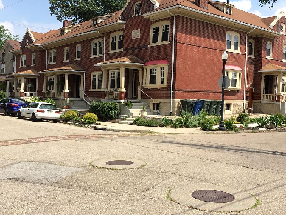 1st image of 32 Floral Ave