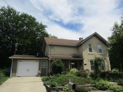 1101 N 2nd St, Watertown, WI, 53098