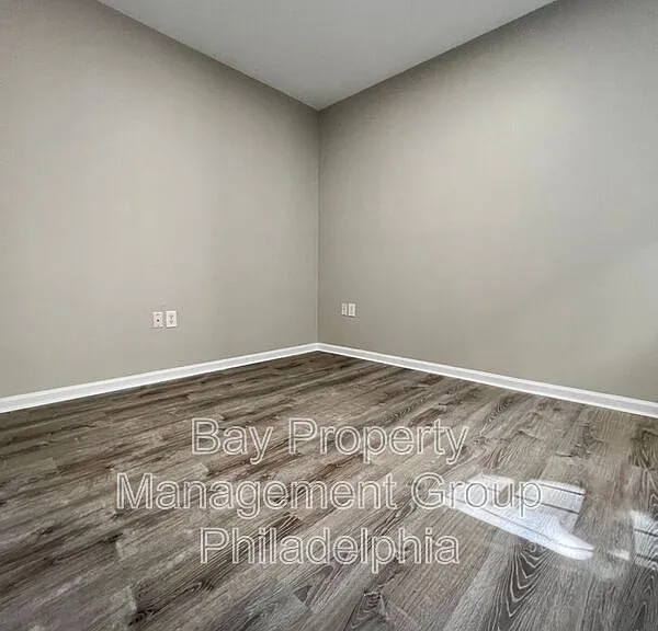 1844 Master St #2 — Photo 7