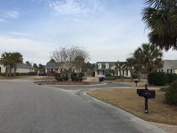 4th image of 1042 Garden Club Way