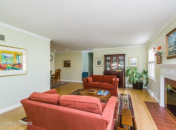 3rd image of 2800 Orchard Ln
