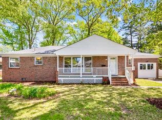 2757 Heutte Dr, Norfolk, VA 23518
