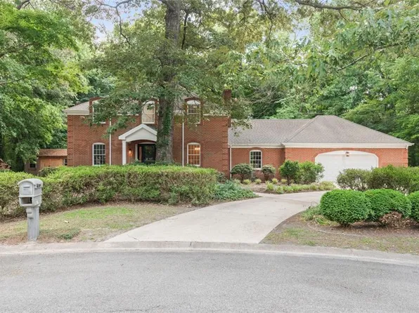 1433 Williams Cir, Suffolk, VA 23434