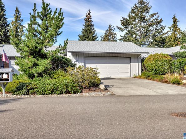134 Hilltop Dr UNIT B, Sequim, WA 98382