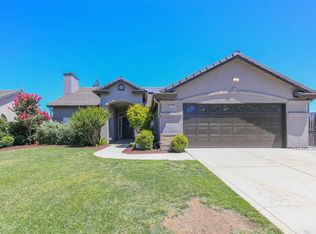 1859 Athens Ave, Clovis, CA 93611