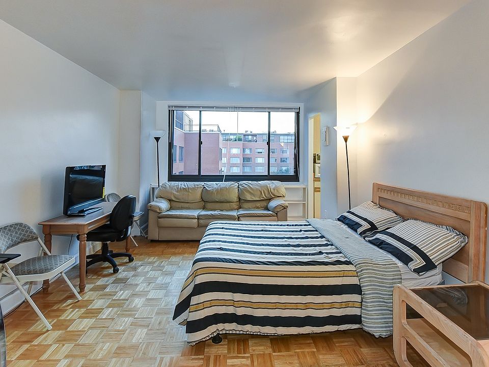 1st image of 1021 Arlington Blvd APT 1102