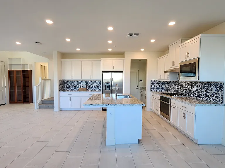 1512 Umbria Ct — Photo 7