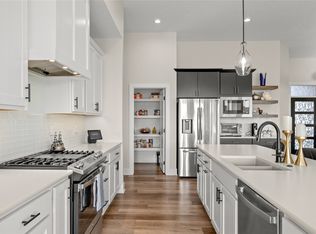 840 Roman Rd, Waukee, IA 50263