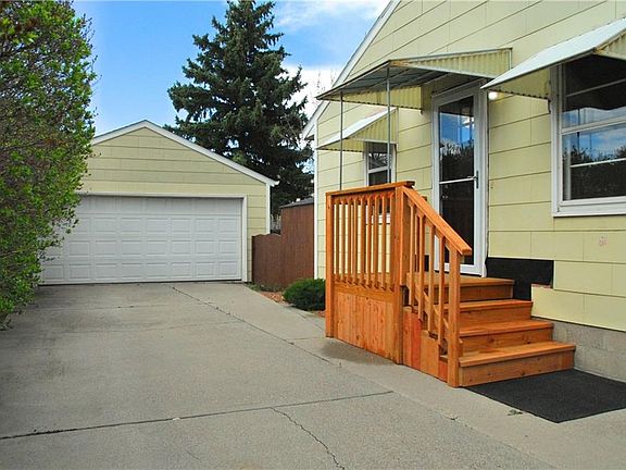 5th image of 2321 Canyon Dr