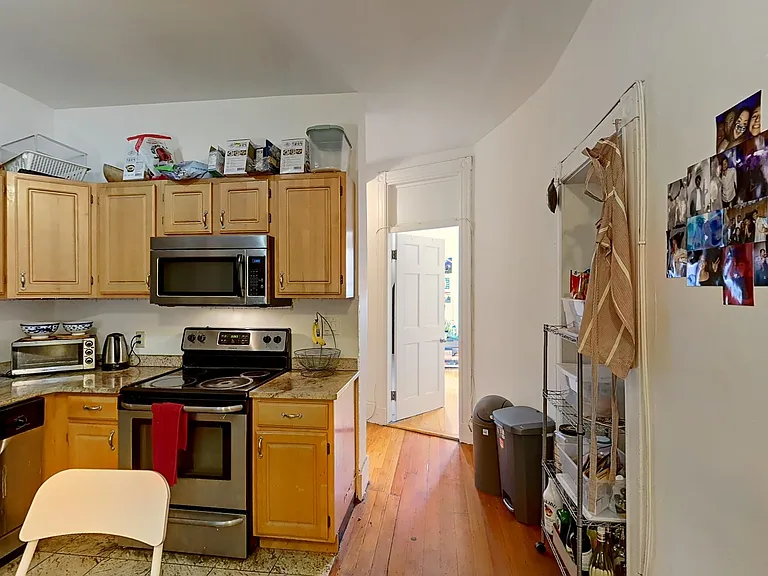 612 Columbus Ave #2 — Photo 6