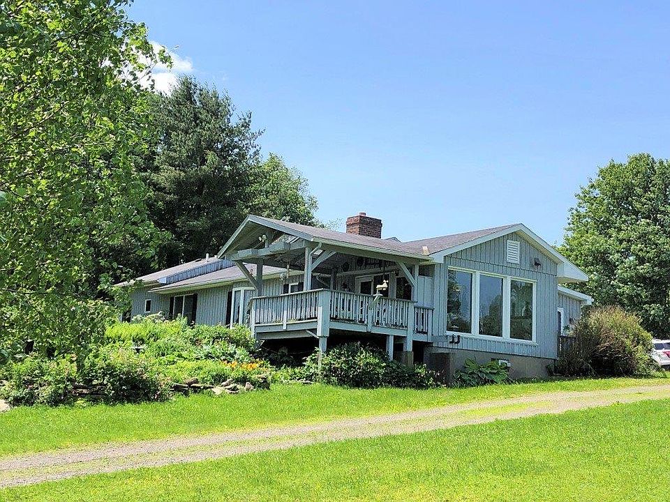 1st image of 429 Gilbert Lake Rd