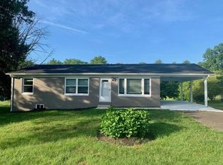 7076 Oak Dr, Reva, VA 22735