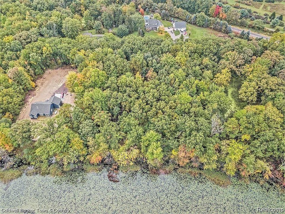 4651 Sweet Rd, Howell, MI 48843 MLS 2220022067 Zillow