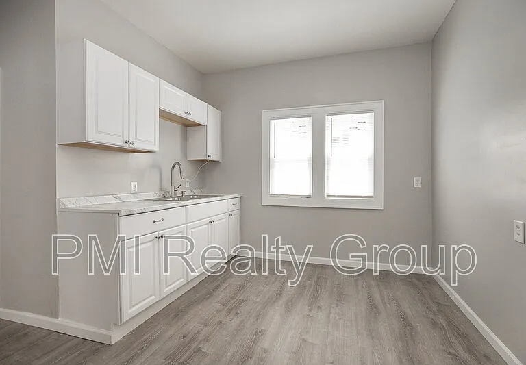 3600 E 153rd St #DOWN — Photo 12