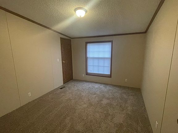 5th image of 118 Hosner Dr