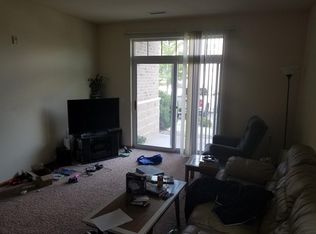 1926 Hawks Ridge Dr APT 102, Verona, WI 53593