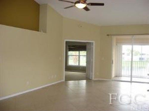 3rd image of 5215 Birmingham Dr APT 101