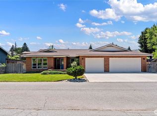 1220 2nd St SE, East Wenatchee, WA