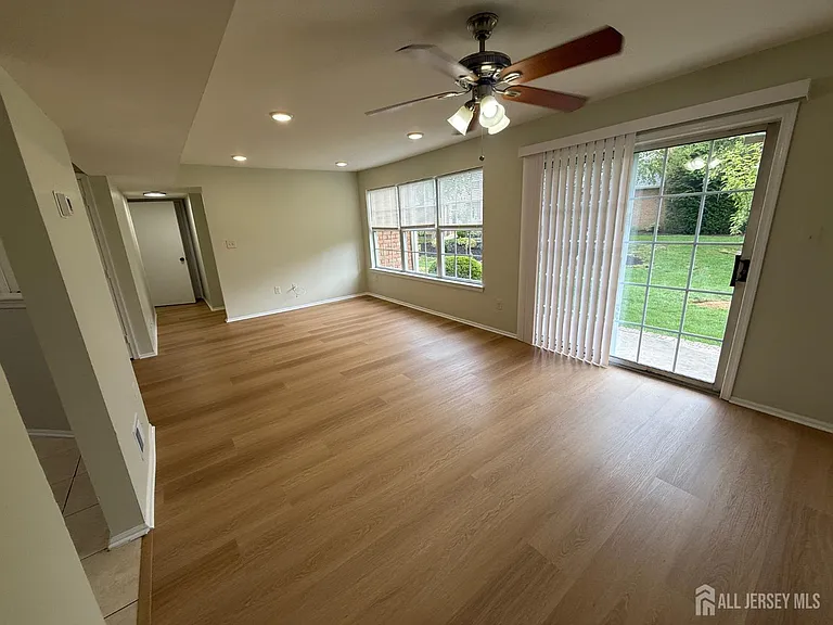 220 Copeley Way — Photo 2