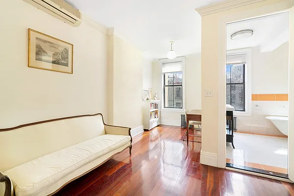 Sold by Compass | media 9
