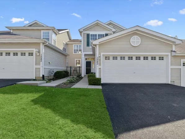 1543 W Remington Ln, Round Lake, IL 60073