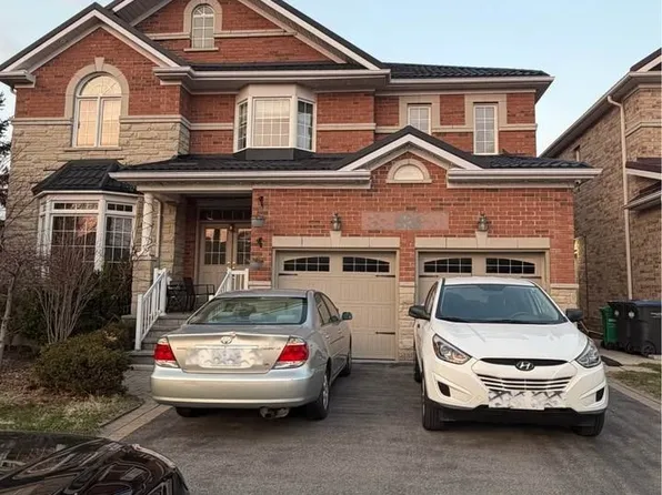 18 Hiking Ct, Brampton, ON L6Y 0M6