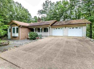 31 Barcelona Ln, Hot Springs, AR 71909