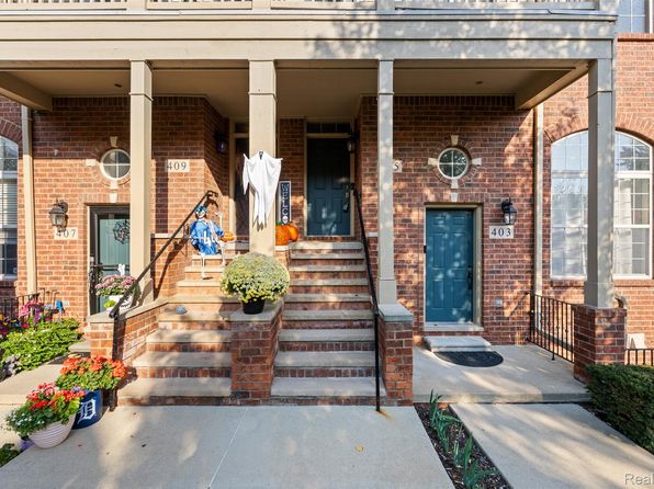 405 Old Pine Way #11